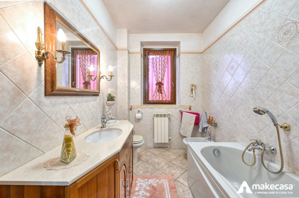 _Z624761_hdr