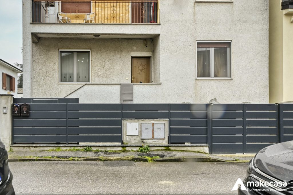 _Z626929_hdr_genErase