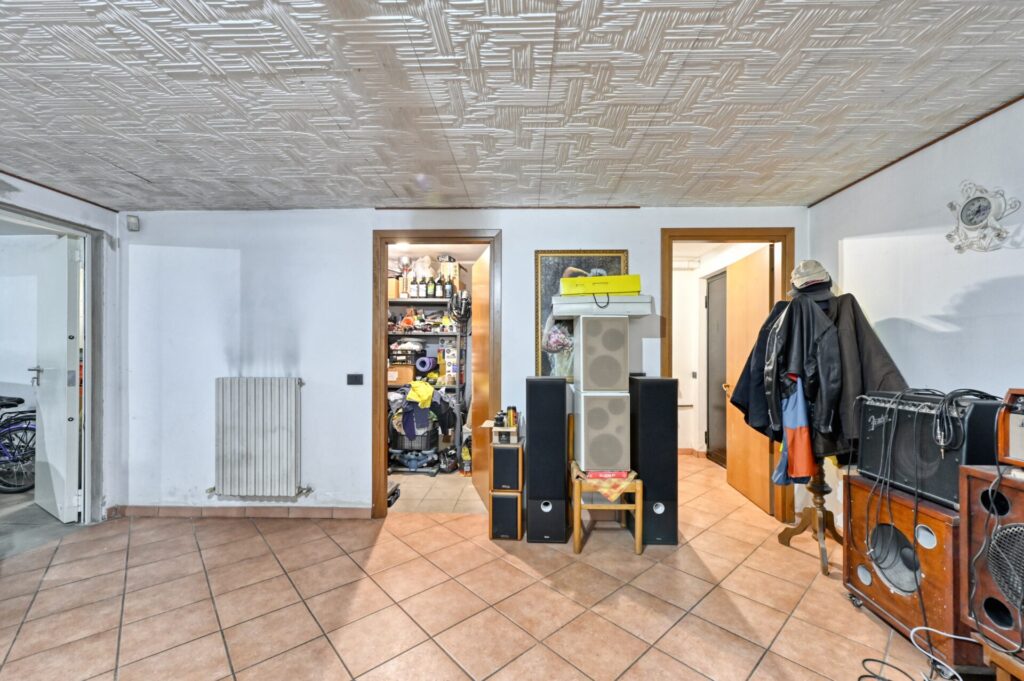 _Z627032_hdr