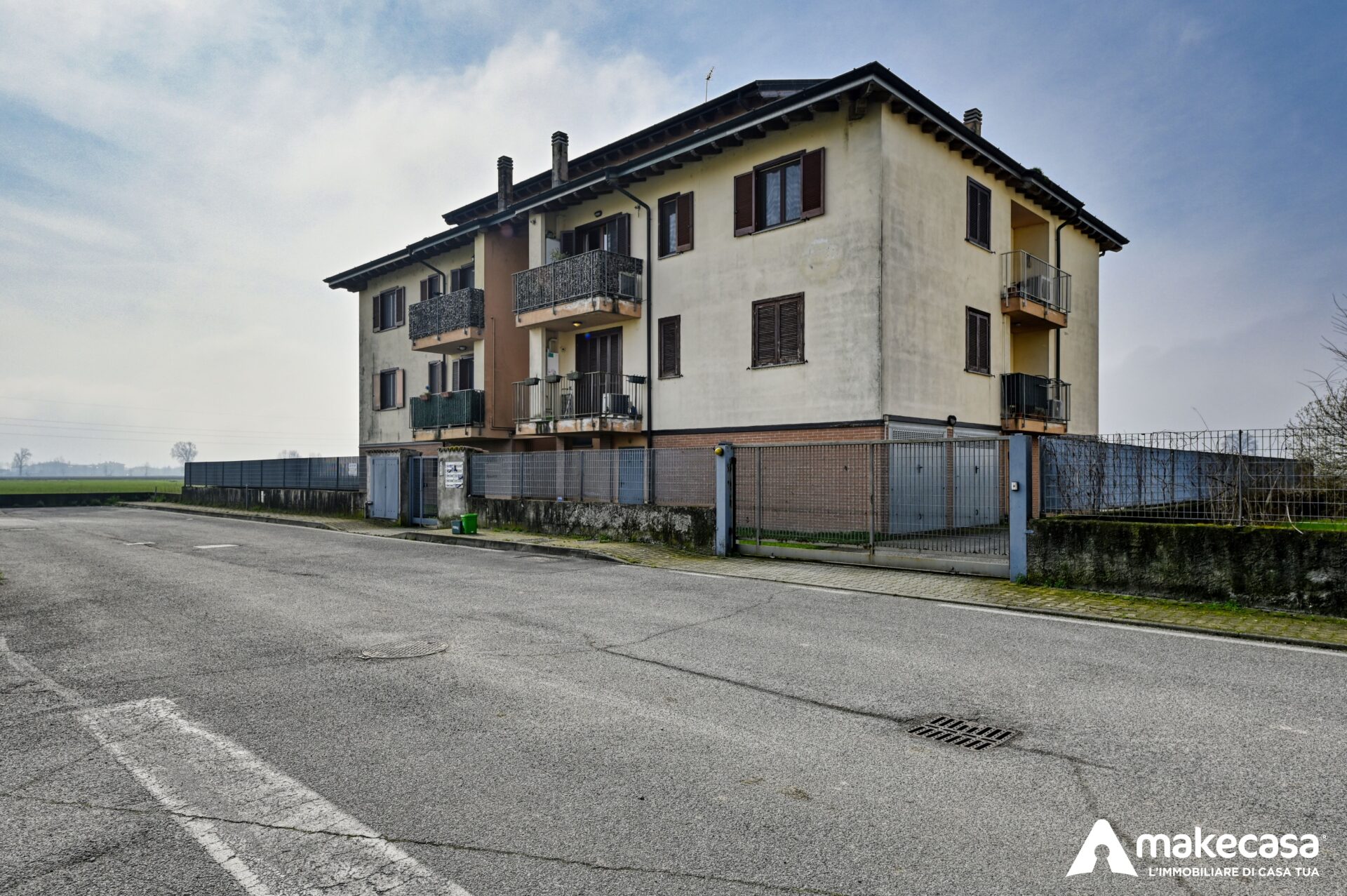 _Z627298_hdr