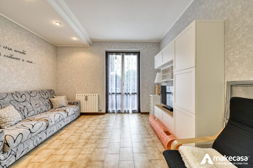 _Z627672_hdr