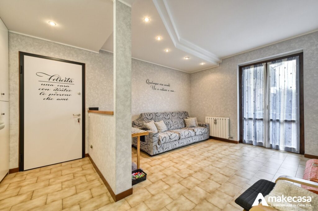 _Z627677_hdr