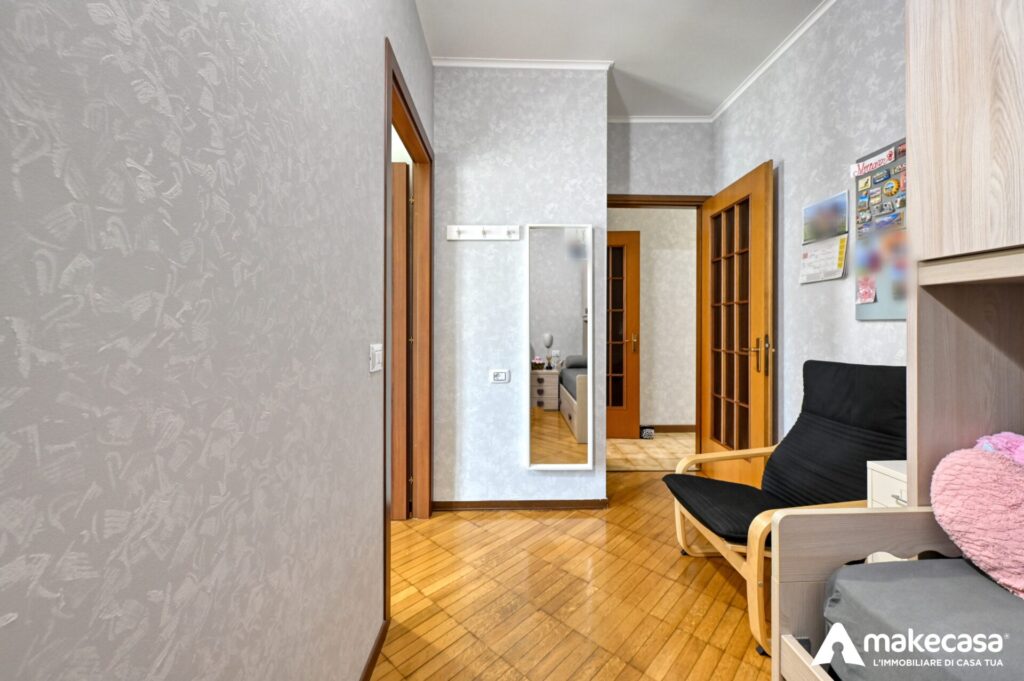 _Z627745_hdr