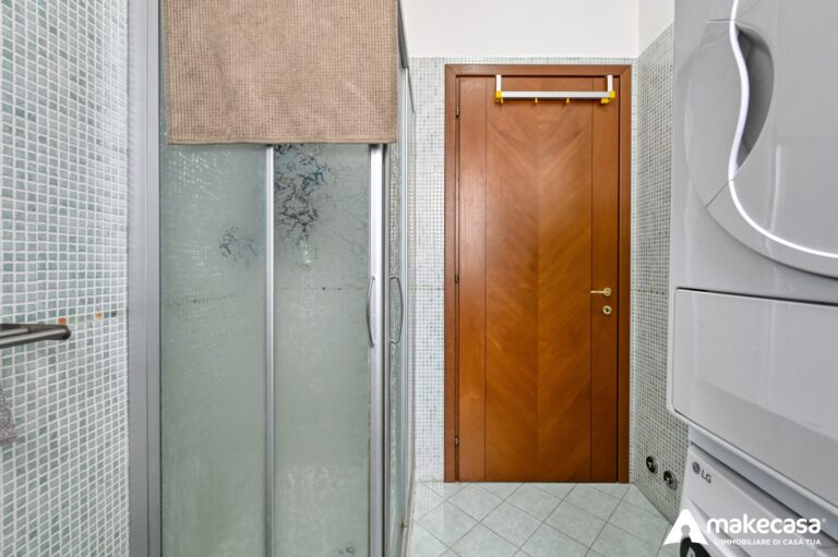 _Z629965_hdr