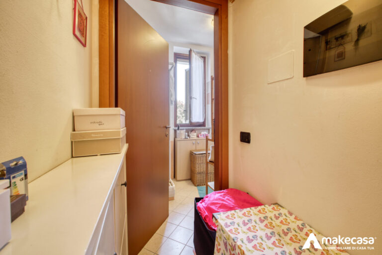 7B2B8270_hdr