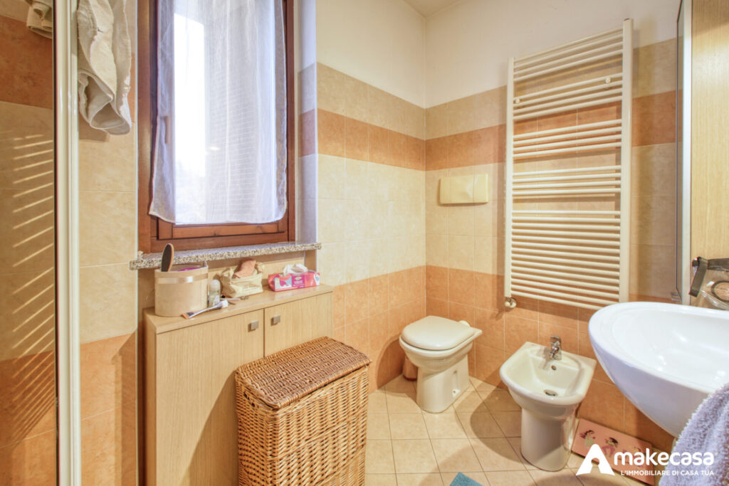 7B2B8278_hdr
