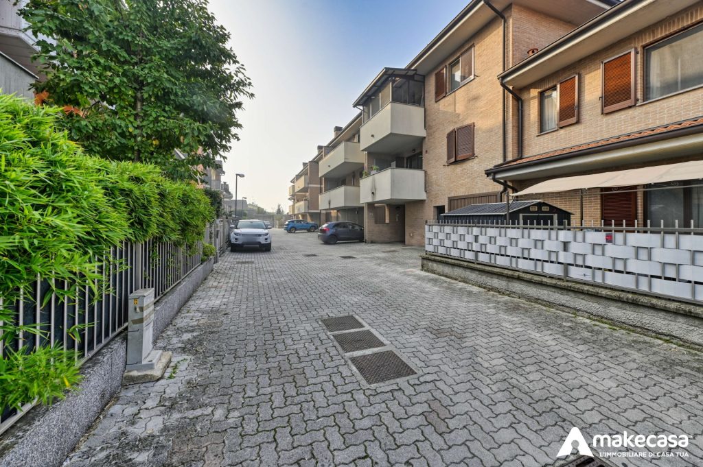 _Z629151_hdr