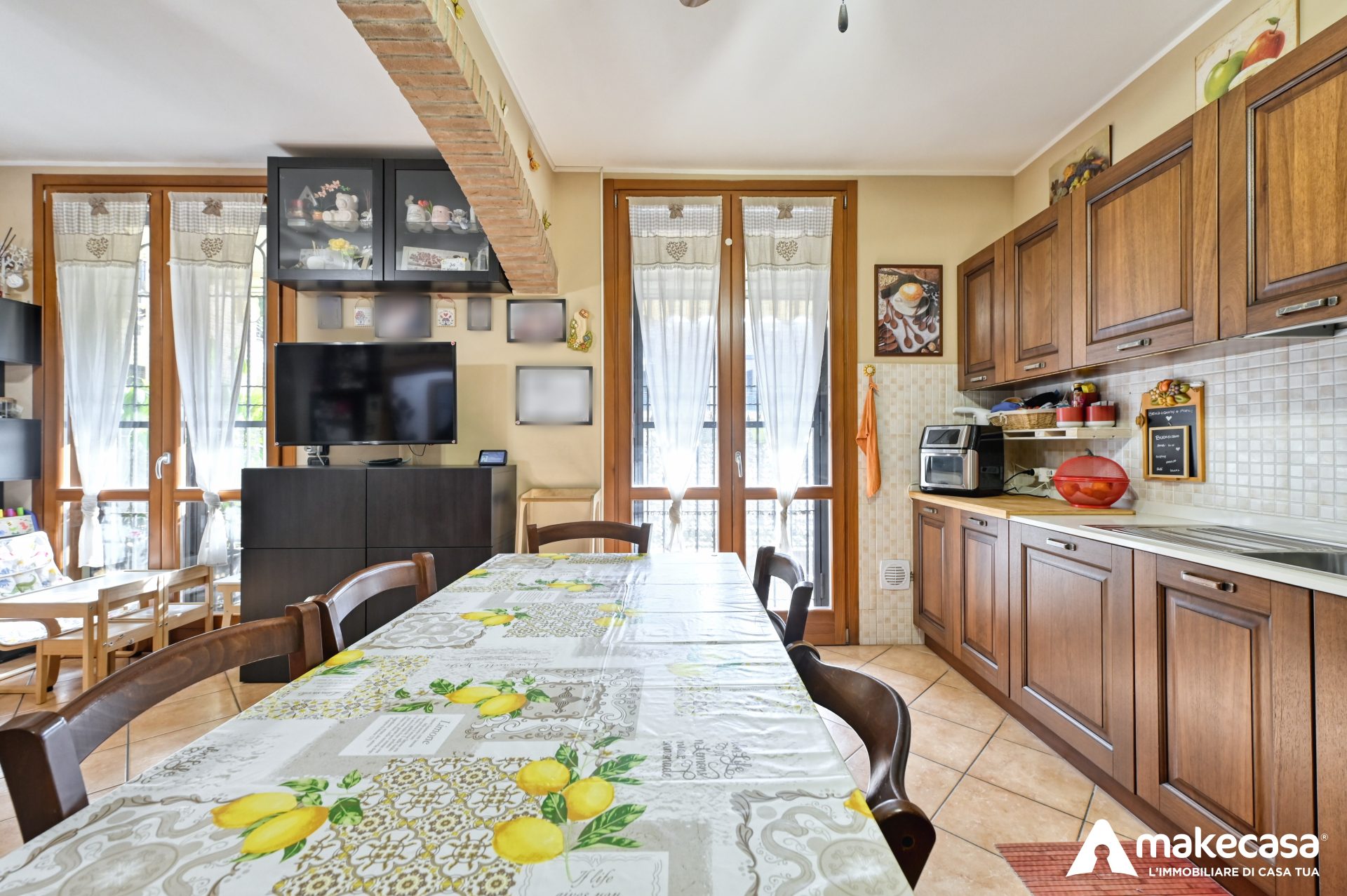 _Z622987_hdr