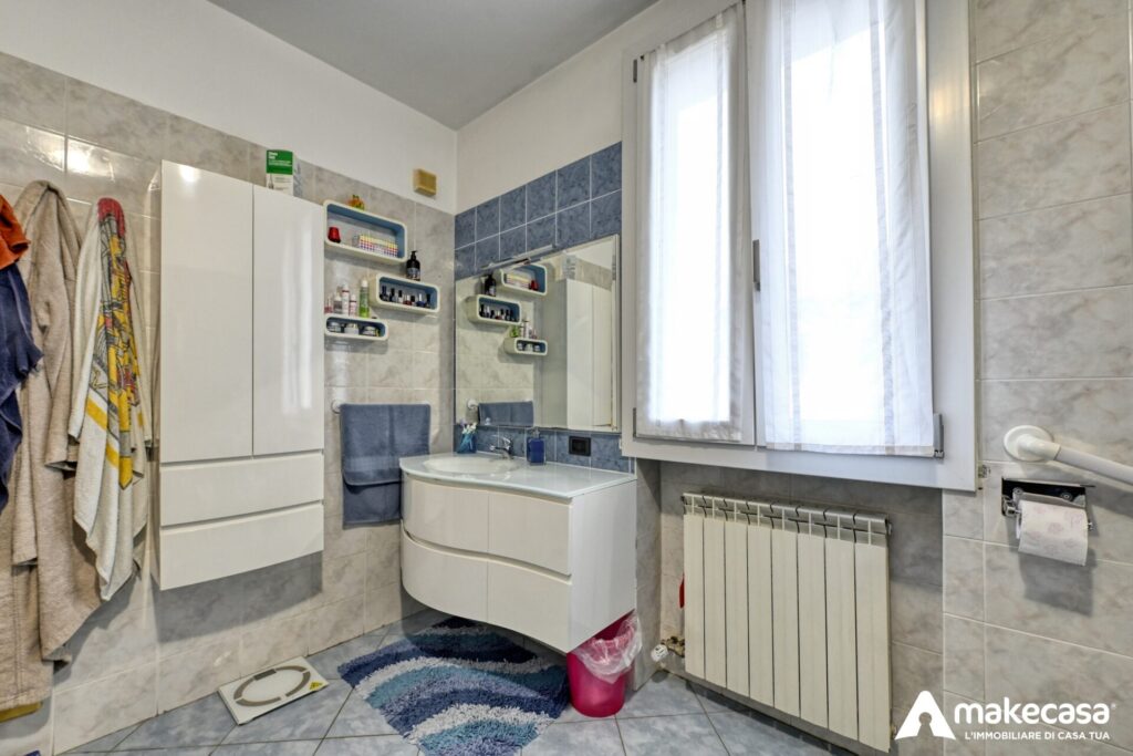_Z625446_hdr
