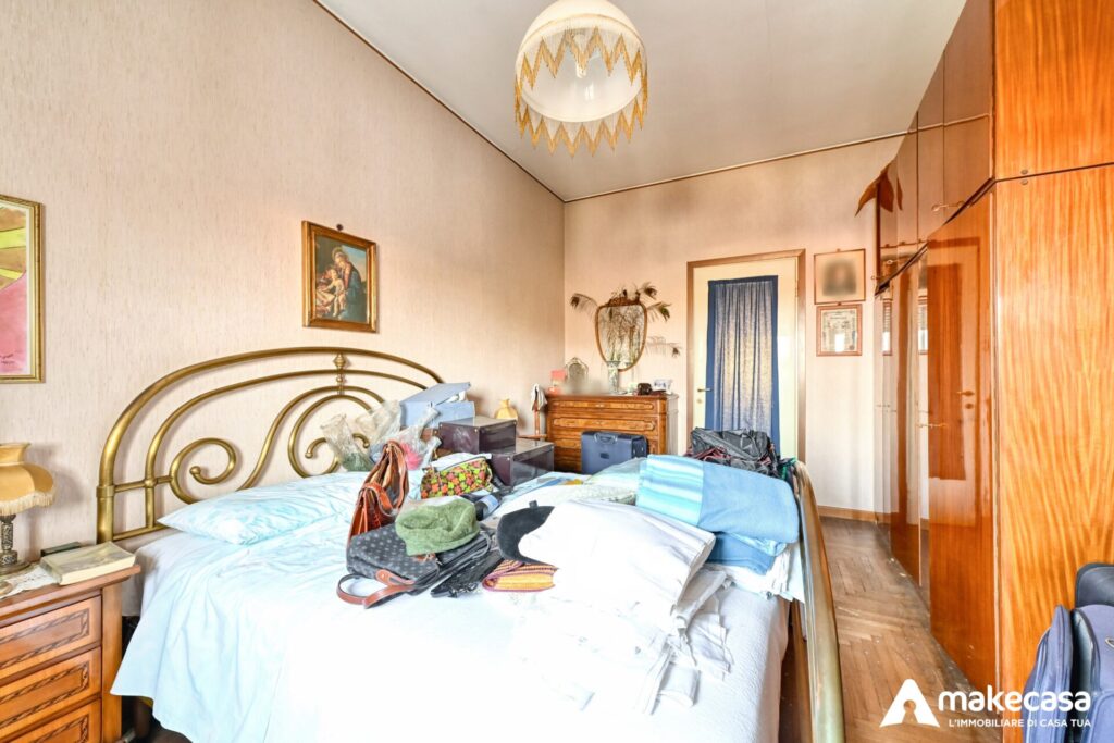 _Z626533_hdr