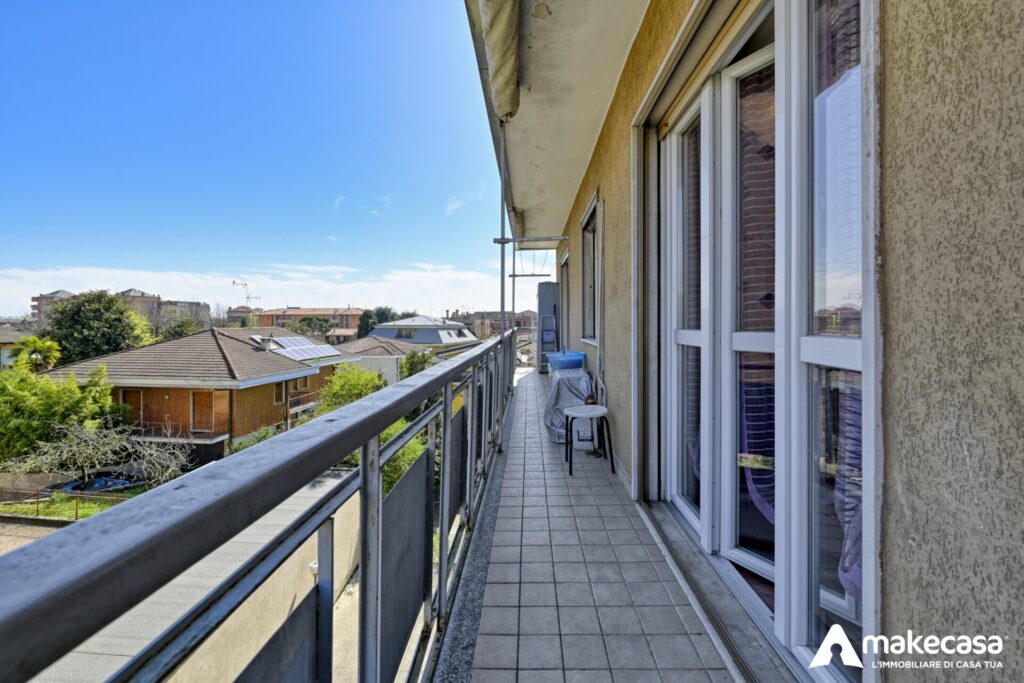 _Z626783_hdr