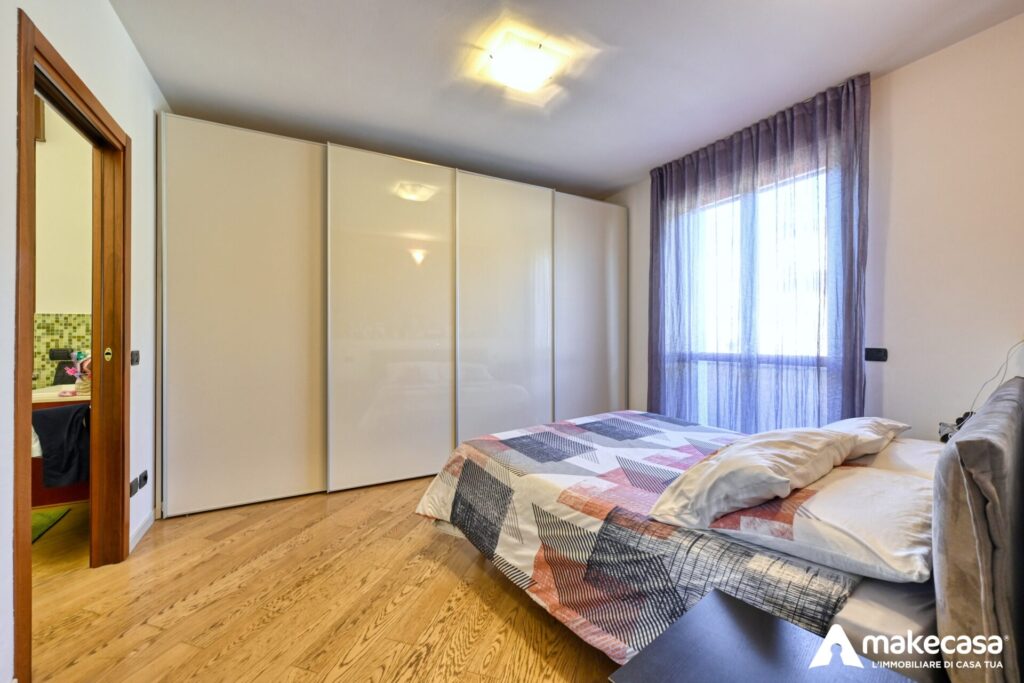 _Z626903_hdr
