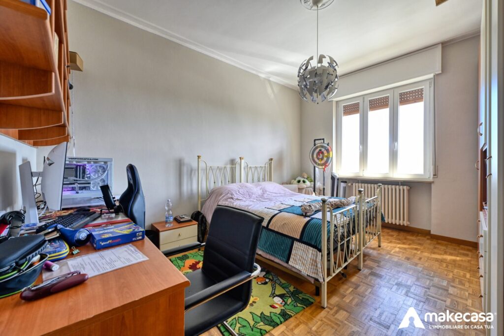 _Z627360_hdr