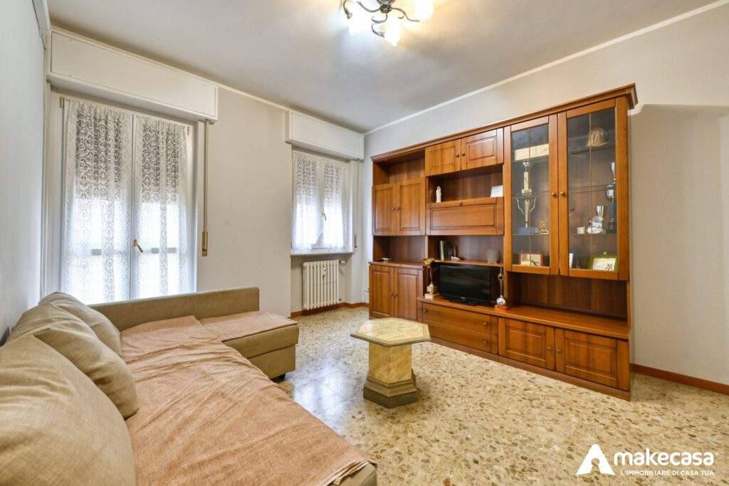 _Z626089_hdr