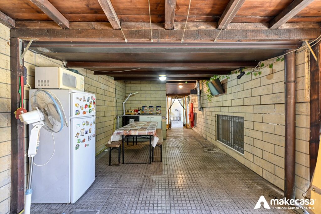 _Z627741_hdr