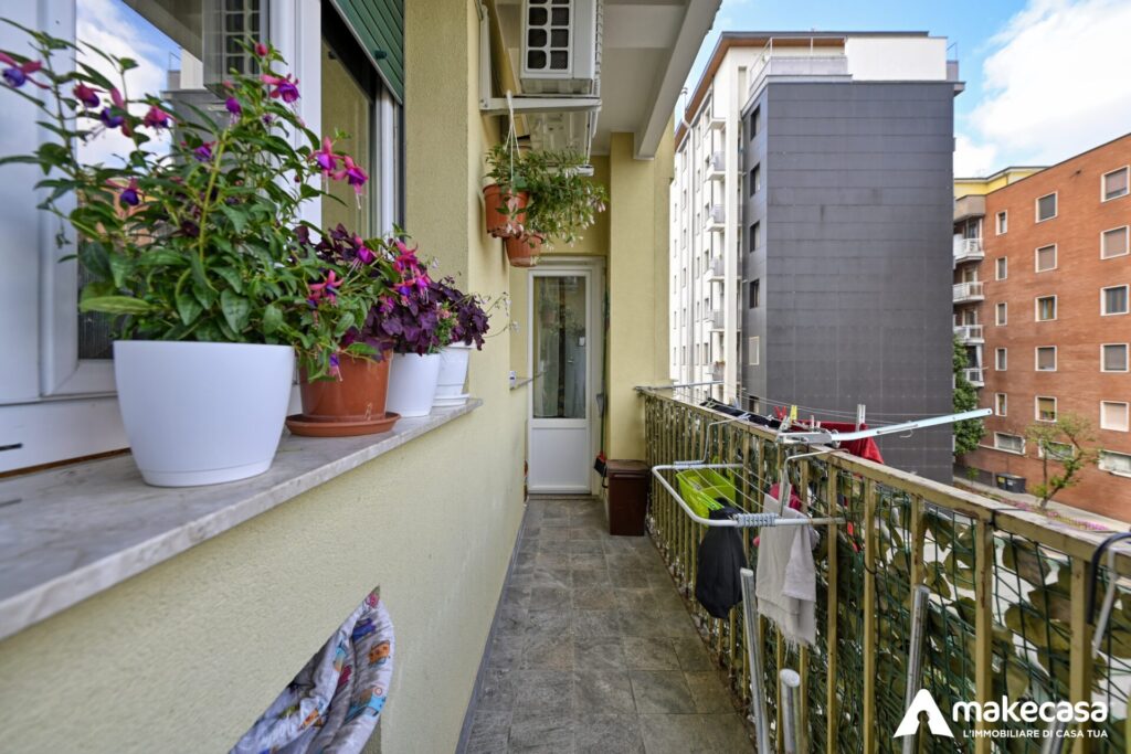 _Z629760_hdr_genErase