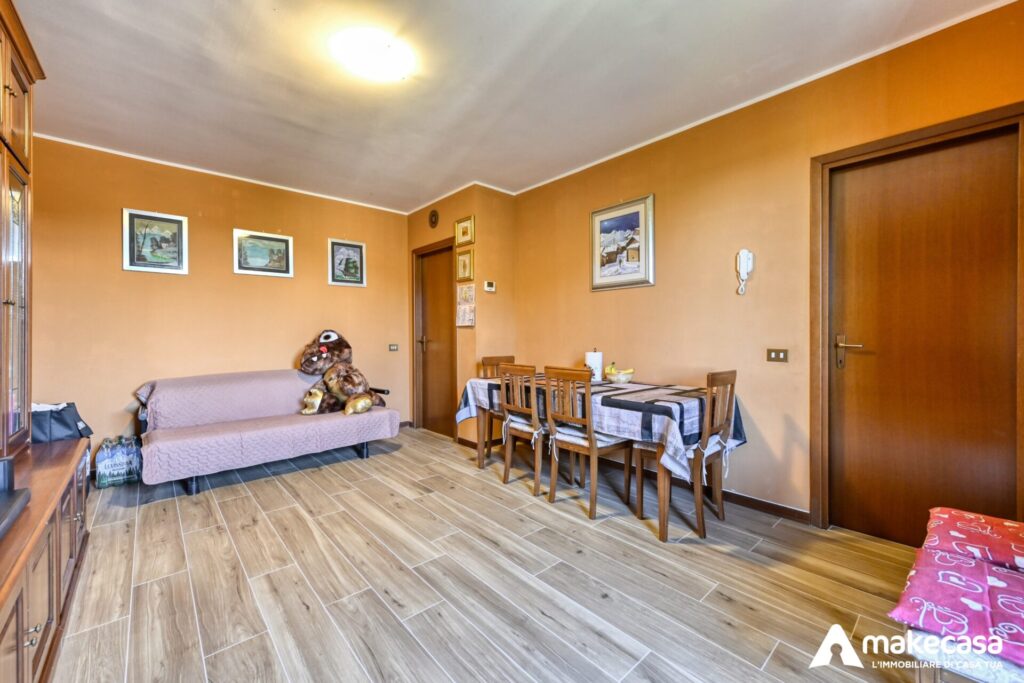 _Z623133_hdr