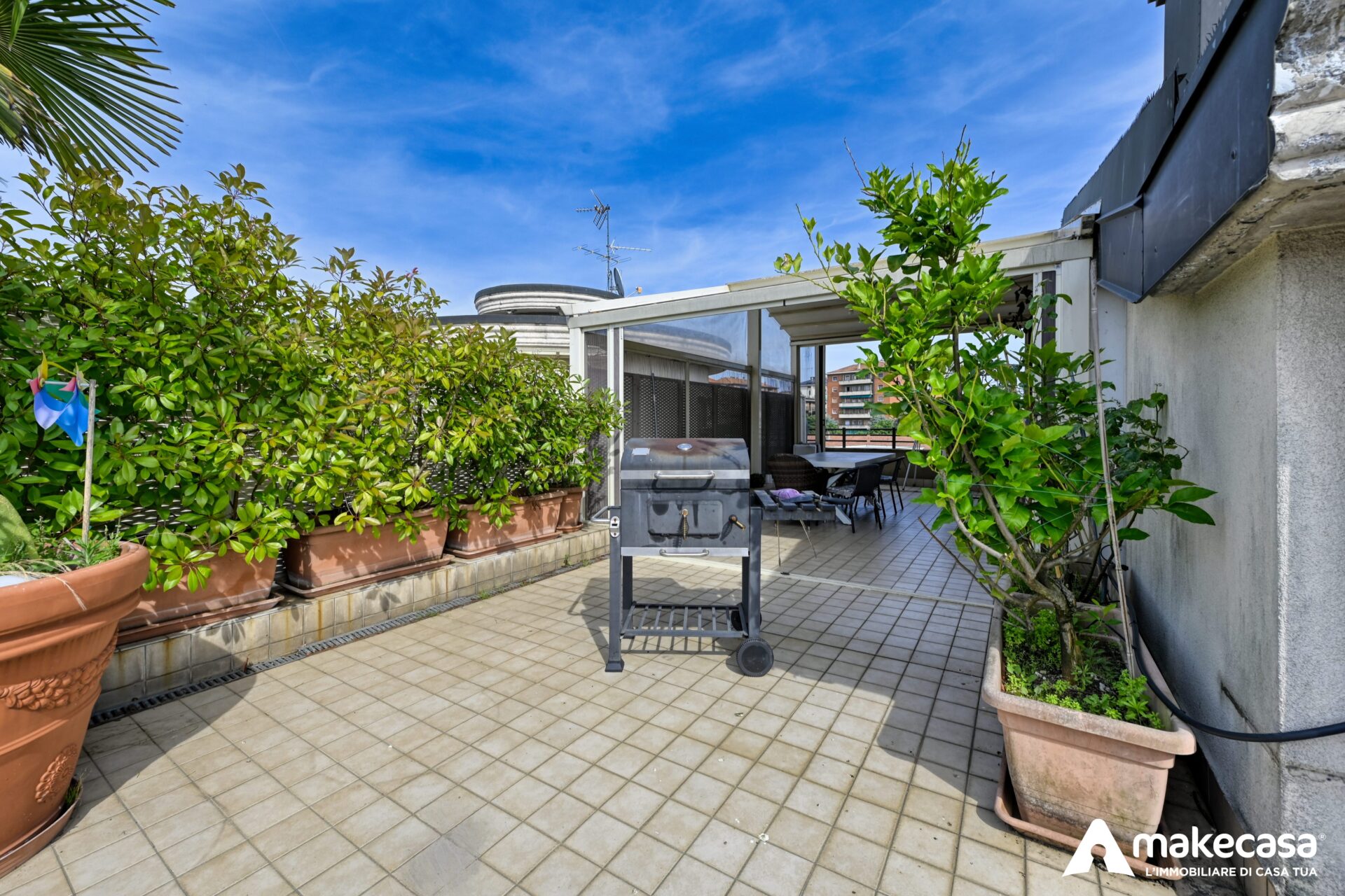 _Z627811_hdr_genErase
