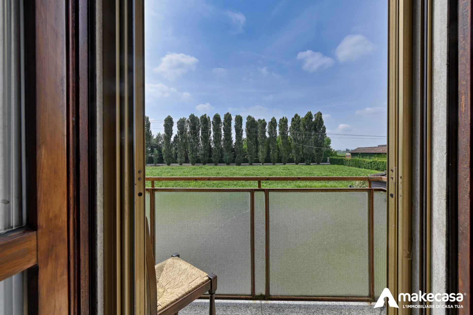 _Z628601_hdr