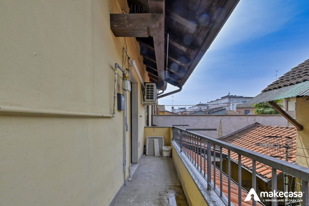 _Z628753_hdr