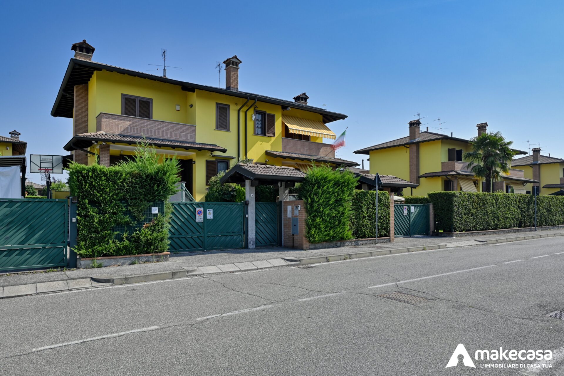 _Z628937_hdr