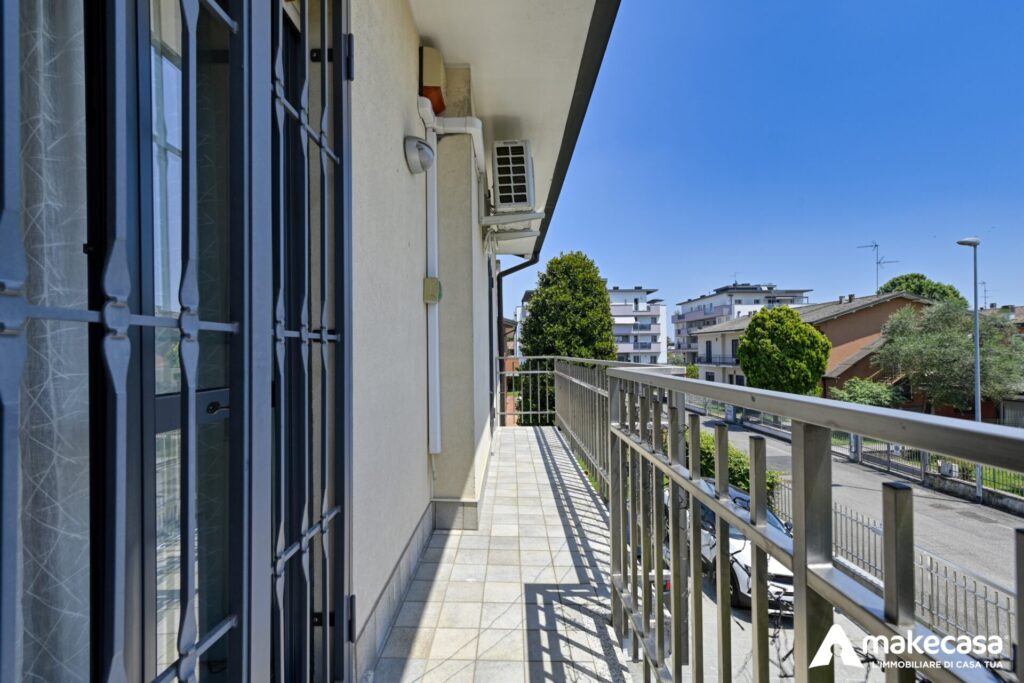 _Z629401_hdr