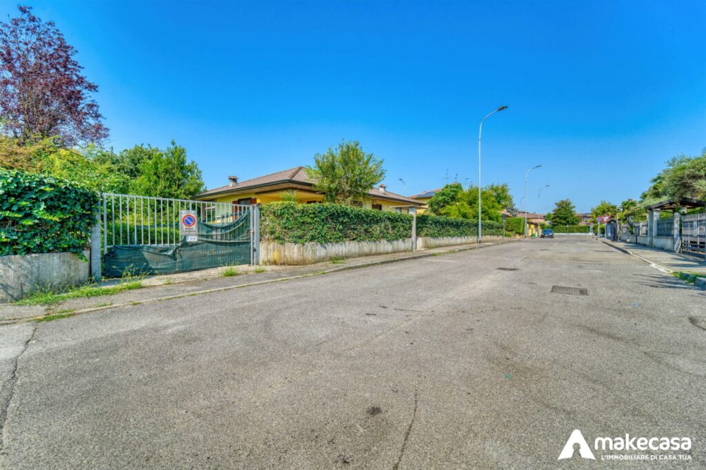 DSC02989_hdr_genErase