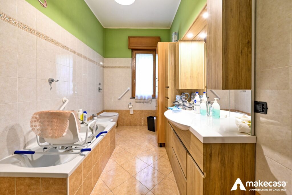 _Z621084_hdr_genErase