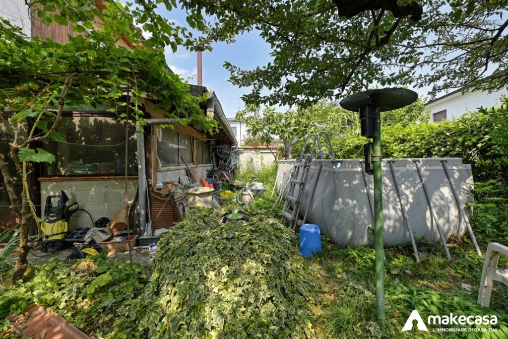 _Z624458_hdr