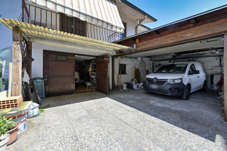 _Z624645_hdr