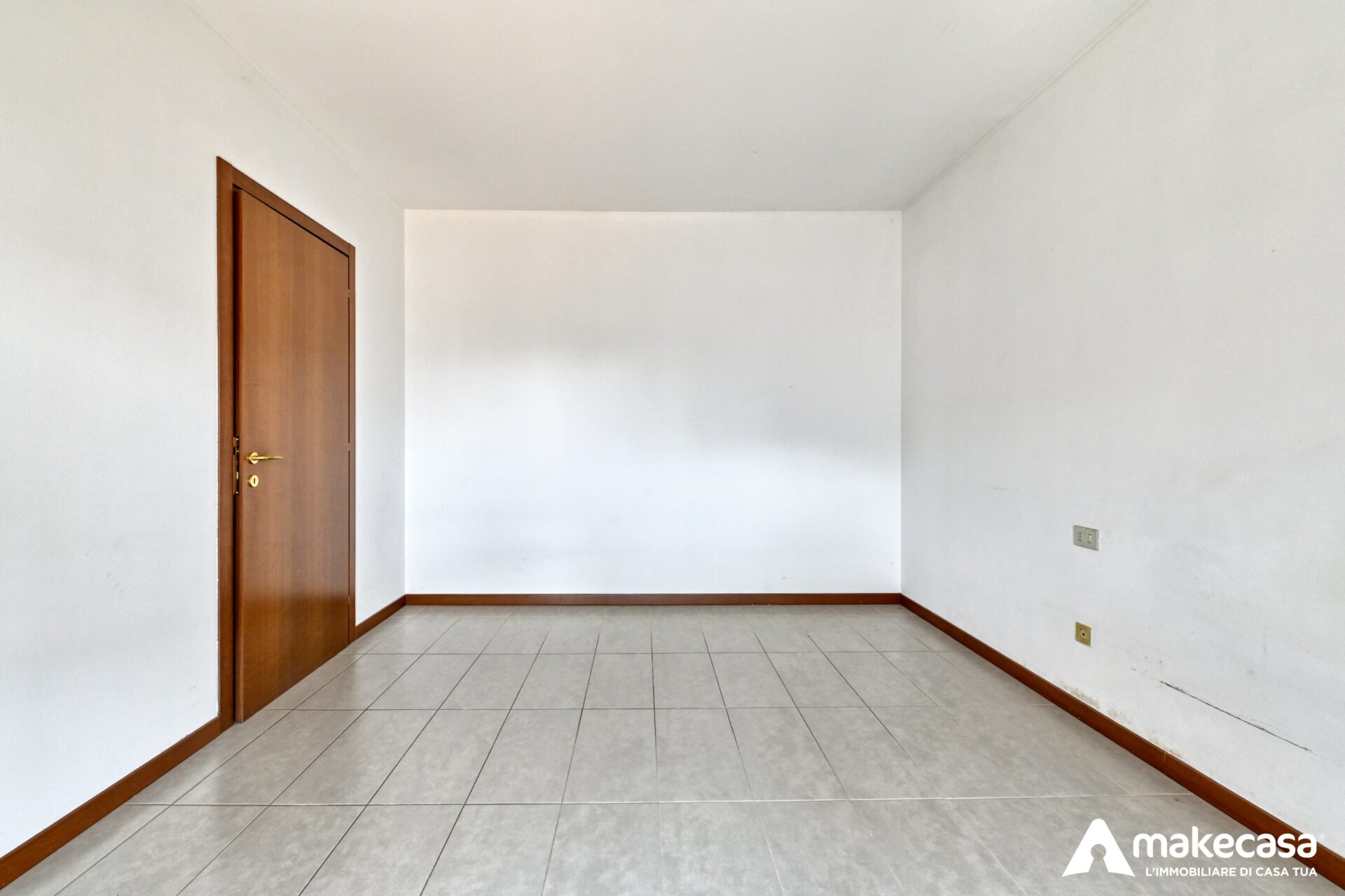_Z625070_hdr