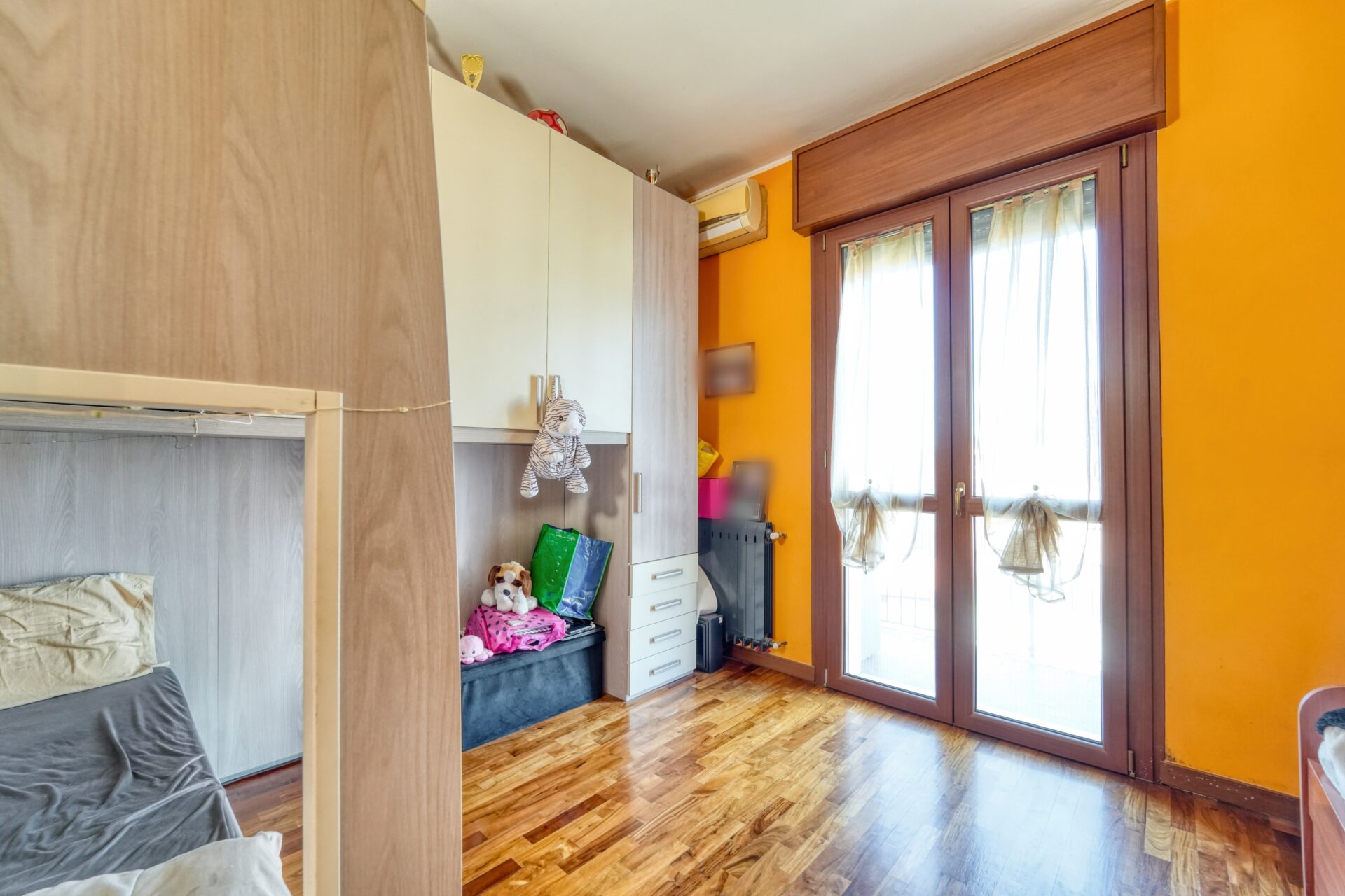 DSC09339_hdr_genErase