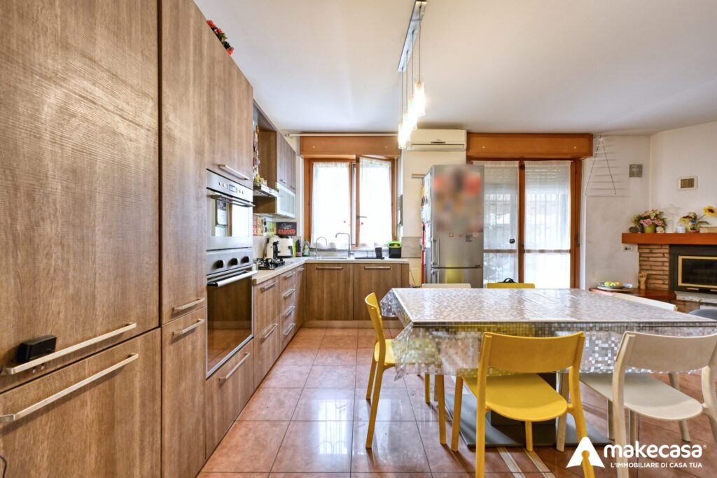 _Z626866_hdr