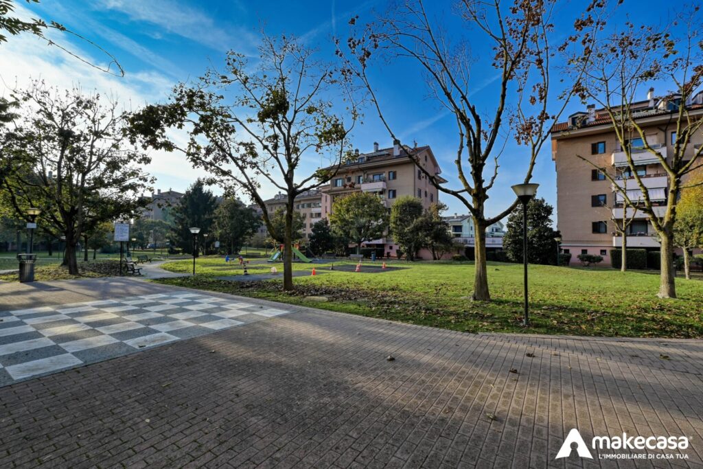 _Z620486_hdr