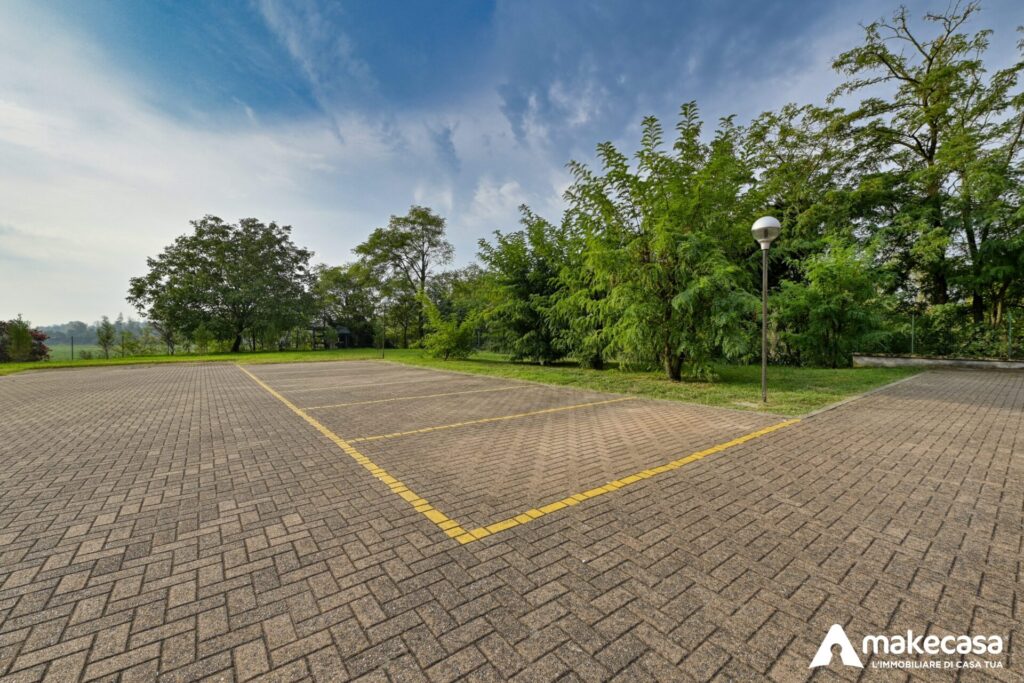 _Z627541_hdr