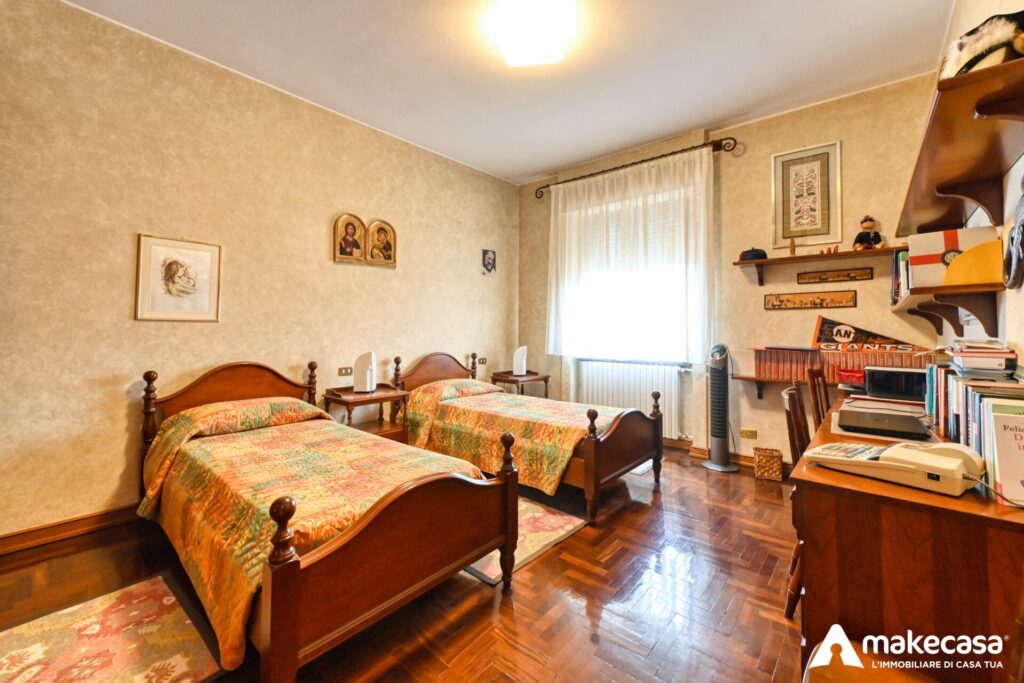 _Z627773_hdr