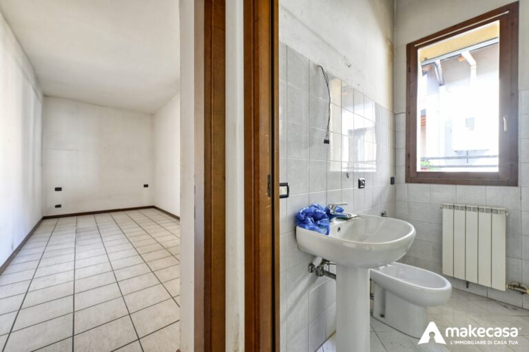 _Z628042_hdr