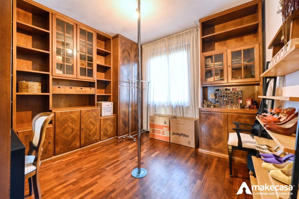 _Z628305_hdr