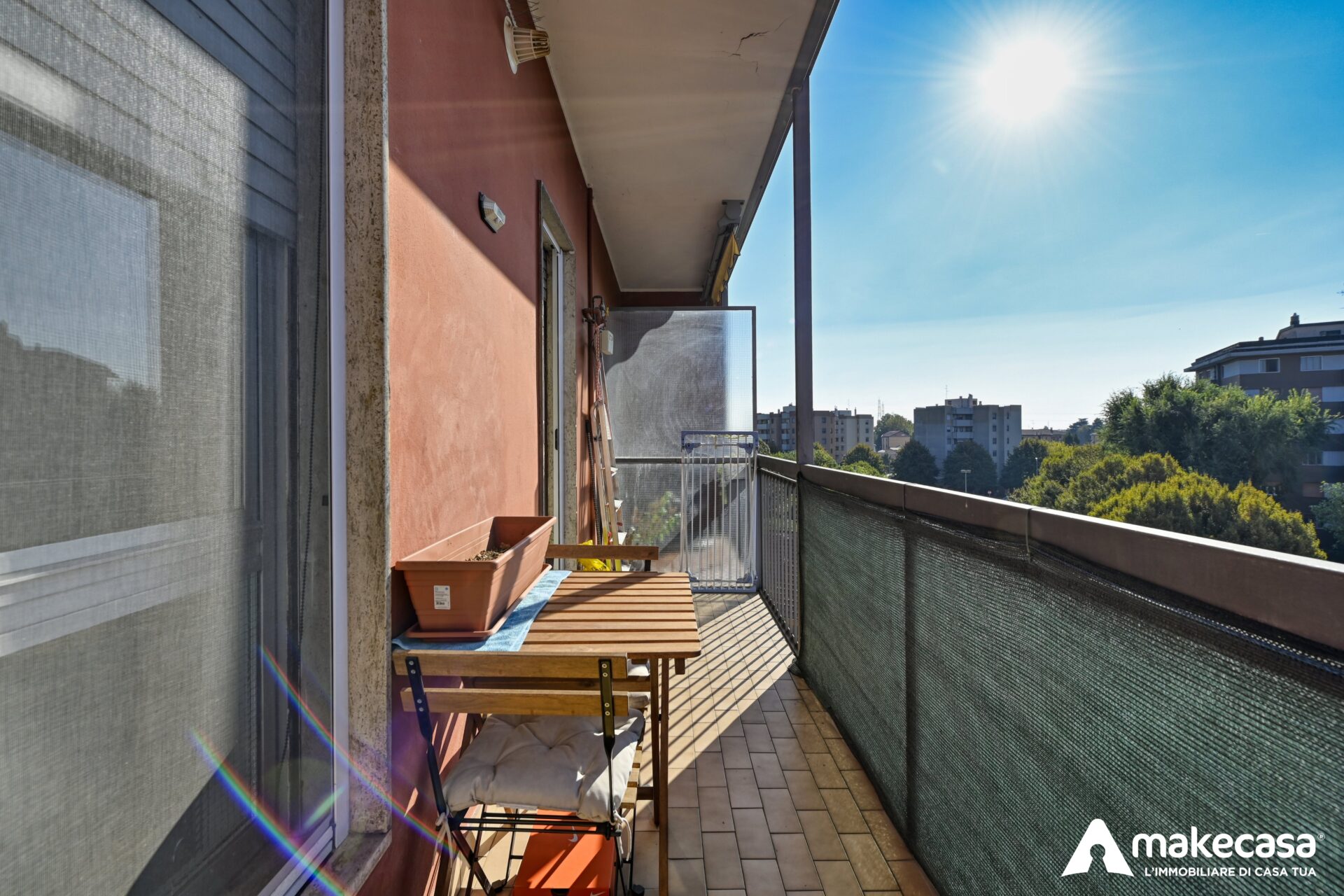 _Z628517_hdr