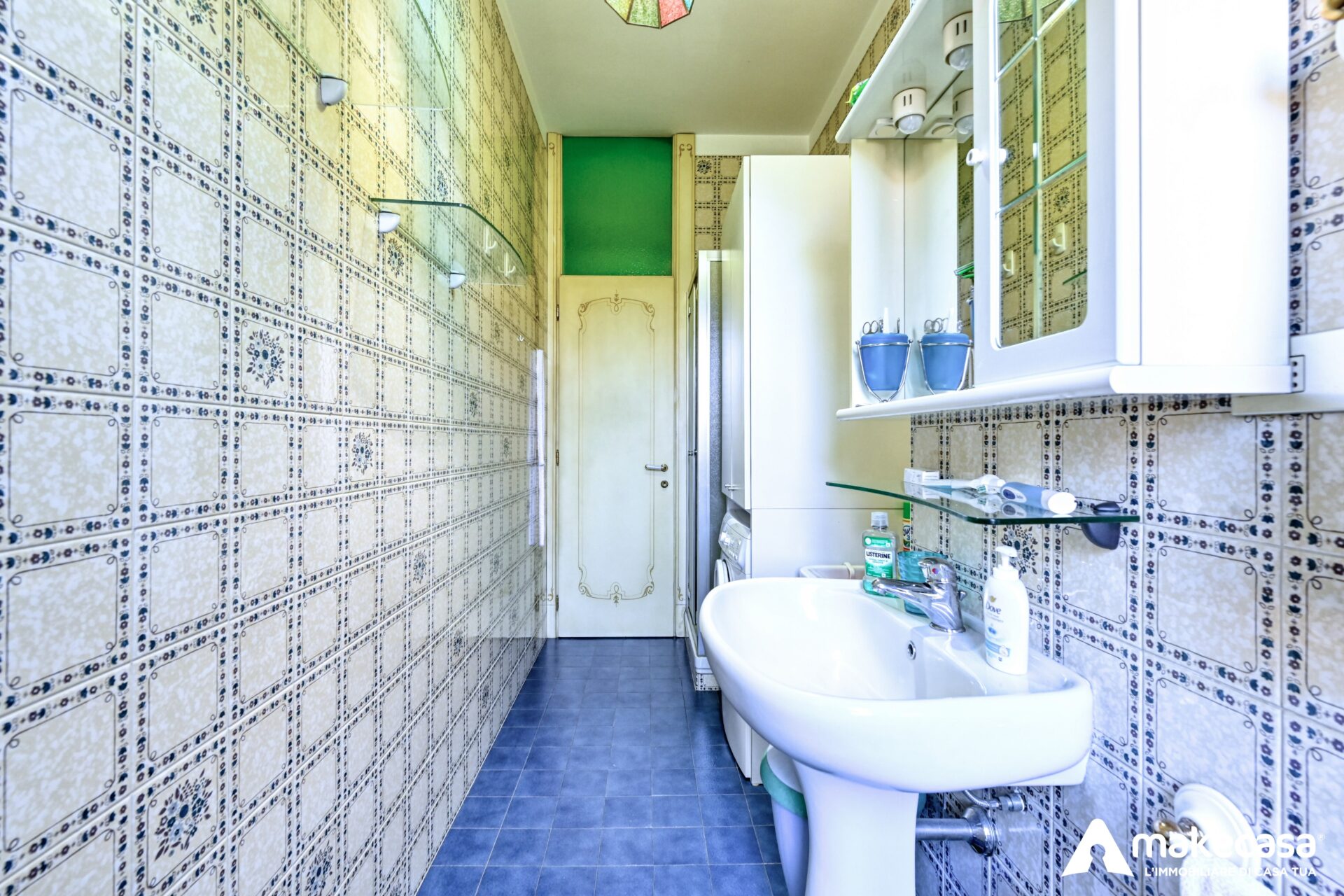 _Z629074_hdr