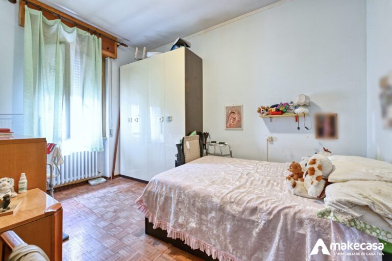 _Z629815_hdr